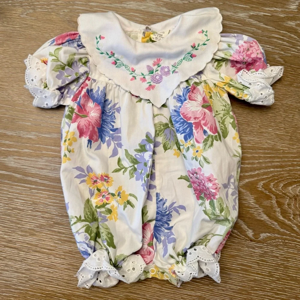Vintage Baby Bubble Scalloped Collar With Eyelet Lace Trim, Floral‎ Pattern, 12m